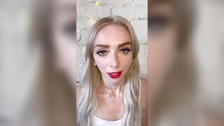 POV Face Fetish Cute Freckled Blond CHEER FLOOZY Supplicates For YOUR Cum - Remi Reagan