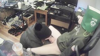 Heather Kane Sucks off Baghead Loser!