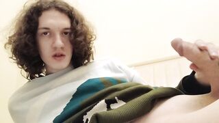 Trans-angel Stesha masturbates her clit and butt