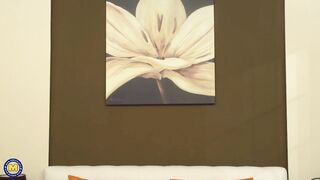 Sexy granny licks and fucks beautiful girl