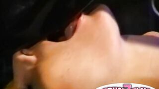 Retro lesbians strapon