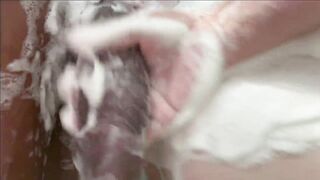 large ass stepdaughter sneaks into the shower with her hung stepdad behind wife's back