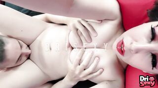 amigo chupando minha buceta com tesão - Dri Hawt - Nicklaus