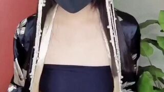 The hot secretary and the fateful swivel chair ????????️