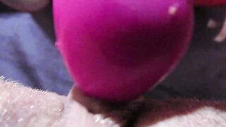 Large love button snatch squirtin