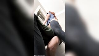 Disgusting Throne room Farts Thrall Training