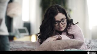 Buff Step Dad FREEZES Spoiled Stepdaughter to Give Her the Climax of a Lifetime