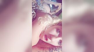 Slutty little kitten wakes u up with her groans