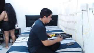 Viral Movie: Seducing the Satellite Internet Technician