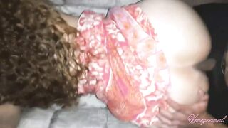 Girlfriend lets her stud screw her butt in doggy style and record for allies