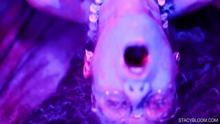 Honey Masturbates On Camera and Brings Herself to Climax - Music Porn