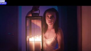 Горячая Милфа трахнулась с Домовым в ночь на Хэллоуин