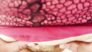 CHICA VIRGEN LA PRIMERA VEZ DE MI'MIGA NERD CON MUCHA LECHE - PIA TURNER