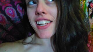 Go two ManyVids 4 PinkMoonLust QUEEFS! Accidental NOSE PICKING Fetish Doxy Finds Booger