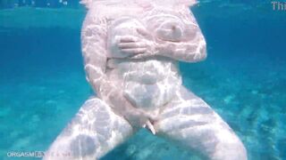 OMG! Pervert voyeur filmed and touched me underwater - Curvy German big beautiful woman on livecam whilst swimming in the ocean - Nasty summer vacation vlog