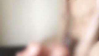 【㊙️❤️無料R18女性向けASMR/激ピストン中出し】お泊まりの朝なのに…起きた途端に勃起しちゃう絶倫彼氏の耳舐めえっち❤︎襲われるように激しくたっぷり中出し激ピストンSEX♡/左専用【立体音響/バ