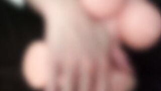 【㊙️❤️無料R18女性向けASMR/性感マッサージ????】とろとろローションでおまんこの中までぐちゅぐちゅにされて…何度も絶頂が止まらない手マン????潮吹きするまでイキ狂いさせられて自らおちんぽを求めて