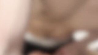 【㊙️❤️無料R18女性向けASMR/オイルまみれイキ狂いえっち????】オイルまみれで密着しながら焦らしまくっていたら全身性感帯になってしまい締まりが良すぎてピストンが止まらないイキ狂いセックス????オホ