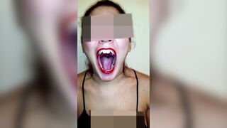 Gal Biggest Throat & Lengthy Tongue