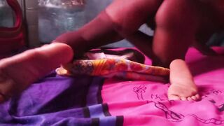 AMATEUR DRY HUMPING COUCH SNATCH SHOW????