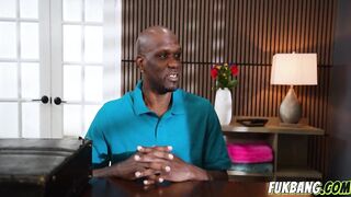 Hawt and Hawt Stepmom Will Do Everything to Assist Her Stepson Pretty soon Pass