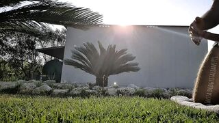 grosso cazzo squirta litri di precum, sborra all'aperto IG:Dodgyitalian199