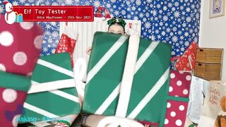 *** EXTENDED TRAILER MERELY *** Elf Toy Tester - Solo Gal