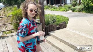 Lilly Love wants a giant facial