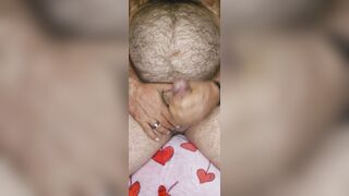 Corpulent hirsute bear works out his shlong and lets off thick load