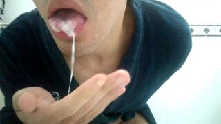 Twink Eating cum three massive loads