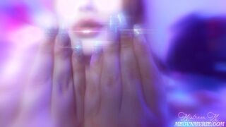 Opulent Nail Mesmerize