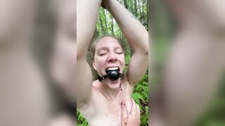 Hawt blond gets messy in the forest