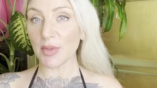 How lengthy can u final? Sexy Golden-haired mother I'd like to fuck w Large Titties Craves U to Jerk Off Whilst That babe Smokes In A Bikini