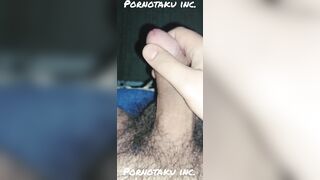 Large dry white dick masturbates and finishes not fast