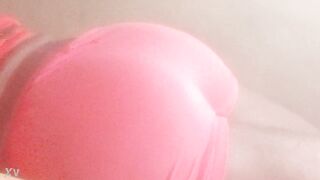 Female's booty pls note