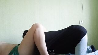 My stepdaughter enticed me and secretly licked my snatch