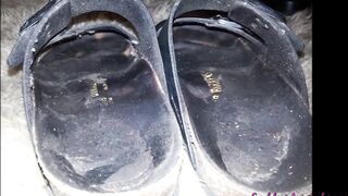Worn Out Sandals, Peeing & Playing With My Holes In Public Shitter