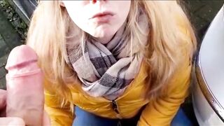 MEGA Public ..Sie bläst meinen Schwanz so Öffentlich wie...