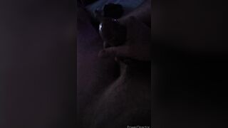Dad's jerks off to my vids and cums on my booty