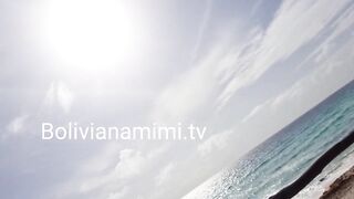 Vamos a tomar desayuno????... mostrando mi conchita en el restaurante????