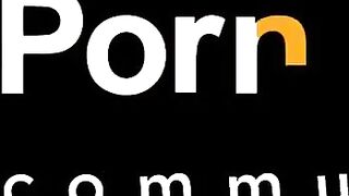 Vamos a tomar desayuno????... mostrando mi conchita en el restaurante????