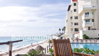 Vamos a tomar desayuno????... mostrando mi conchita en el restaurante????