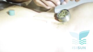 My recent girlfriend lets me use her table. To assemble a marijuana cigar