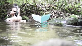 Slim step sister shows her breasts and takes my wang out to suck it in the mountain.