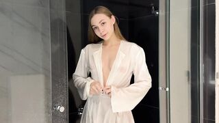 Transparent Silky Crop Top Dry vs Moist