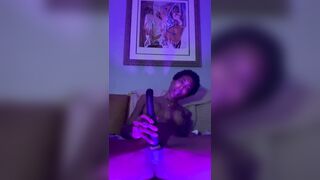 Want to watch me make my twat cum?