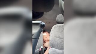 En el carro de mi Marido a plena luz del día y nos descubrieron