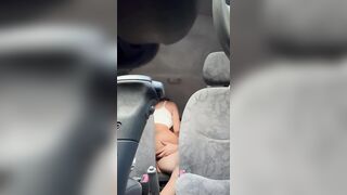 En el carro de mi Marido a plena luz del día y nos descubrieron