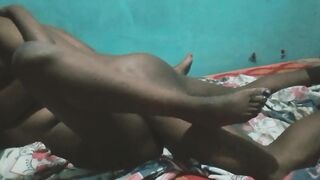 STEP SISTER LET ME HIT