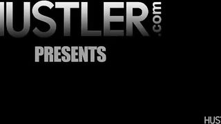 Tender redhead Violet Monroe oralled by criminal dyke